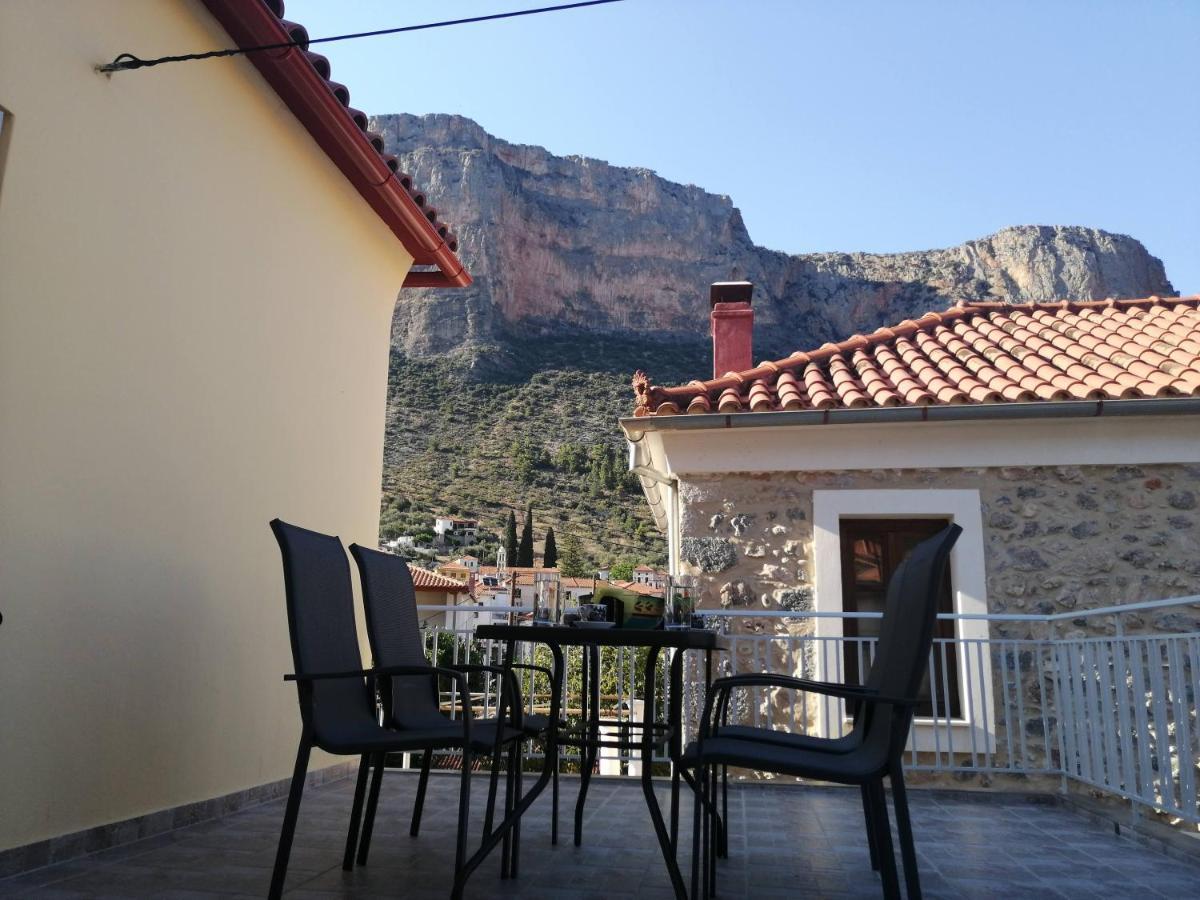 利昂尼迪翁Sunny Cozy House With Grand Courtyard公寓 外观 照片