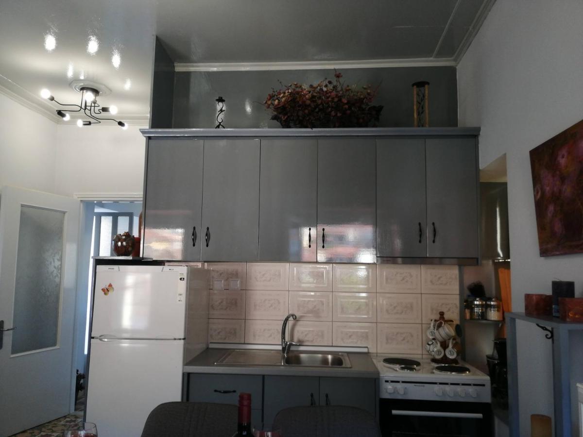 利昂尼迪翁Sunny Cozy House With Grand Courtyard公寓 外观 照片